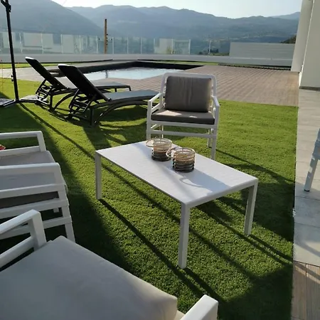 Villa Maximos Luxury Limassol *