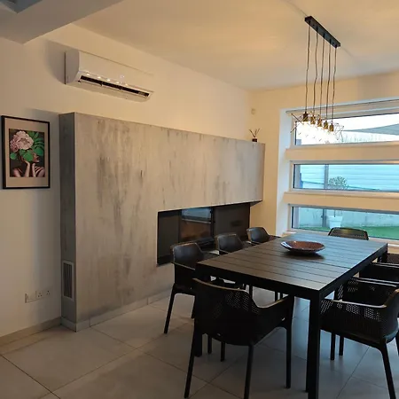 Maximos Luxury Limassol * Monagri