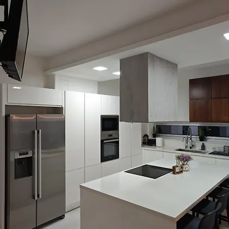 Maximos Luxury Monagri